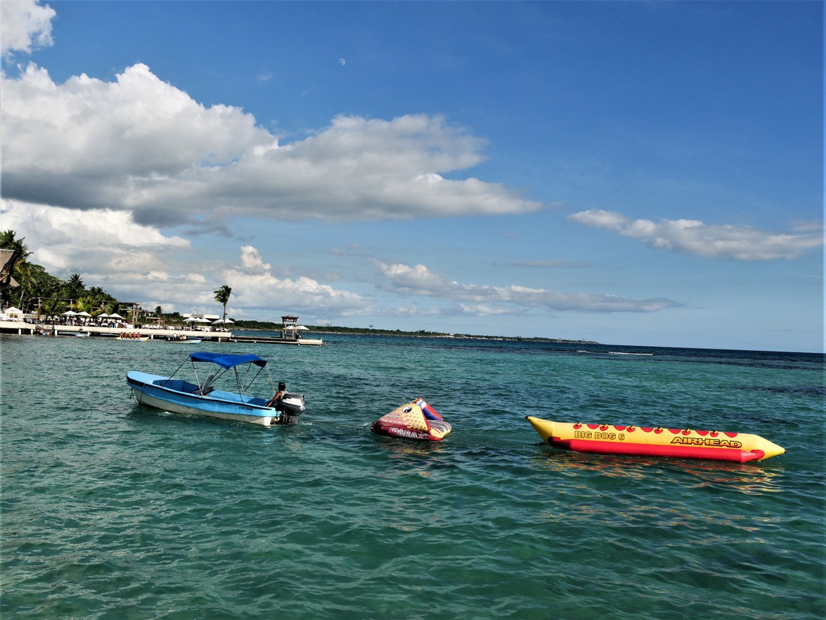 Fun-on--the-waters-in-Santo-Domingo-Dominican-Republic-copy.jpg