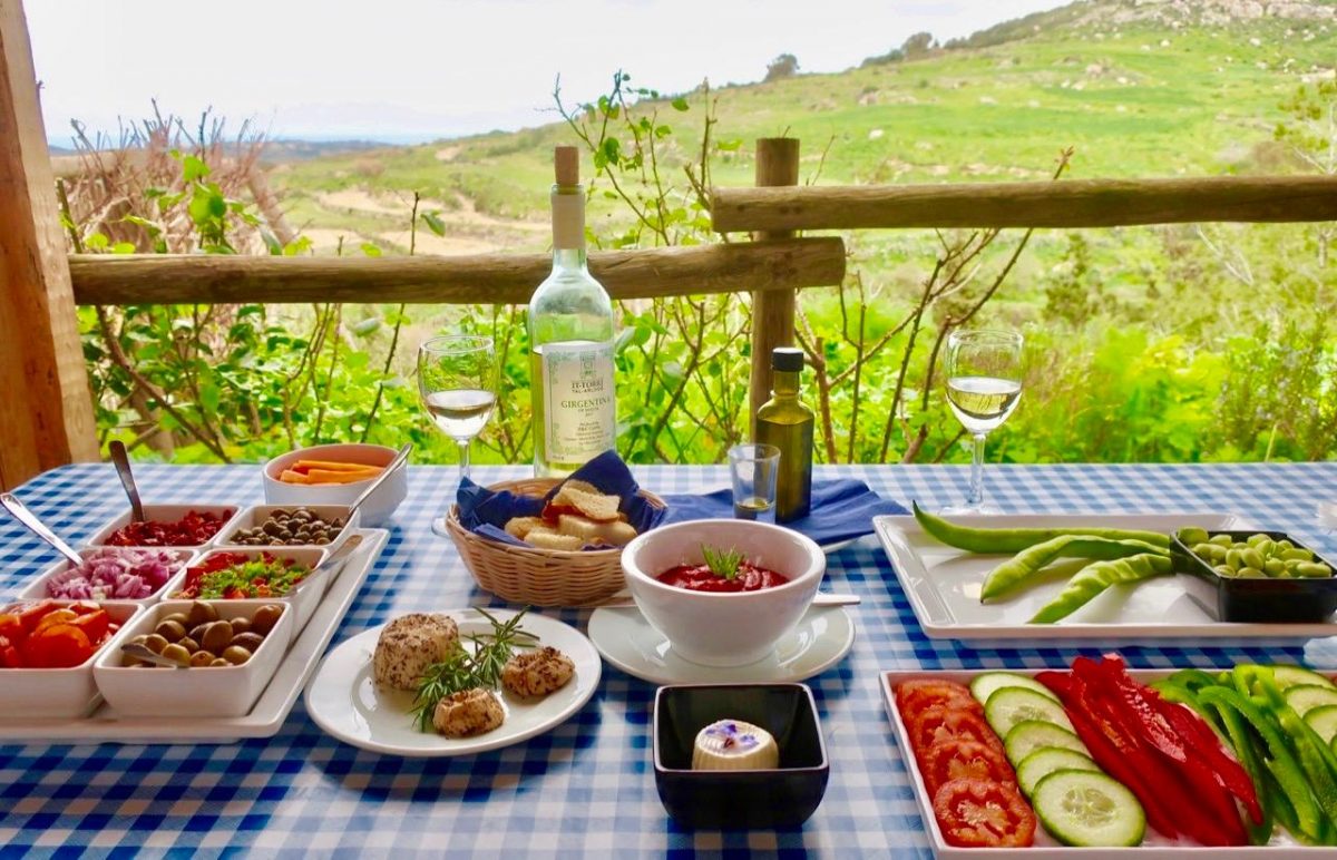 Farm meal with wine in Malta
