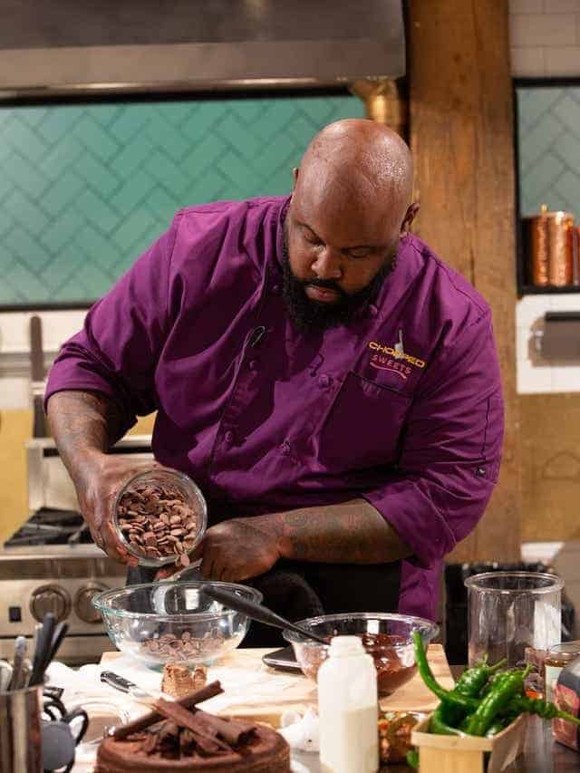 Phillip Ashley on the set of Chopped Sweets