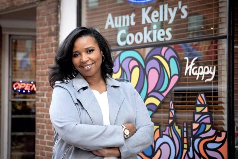 Kelly Simmons, owner of Aunt Kelly's Cookies
