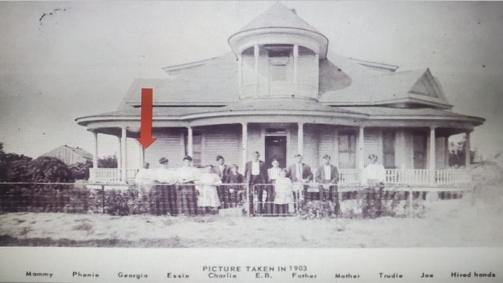 Tambra Raye Stevenson's ancestor Heinretta and family in Oklahoma in 1903