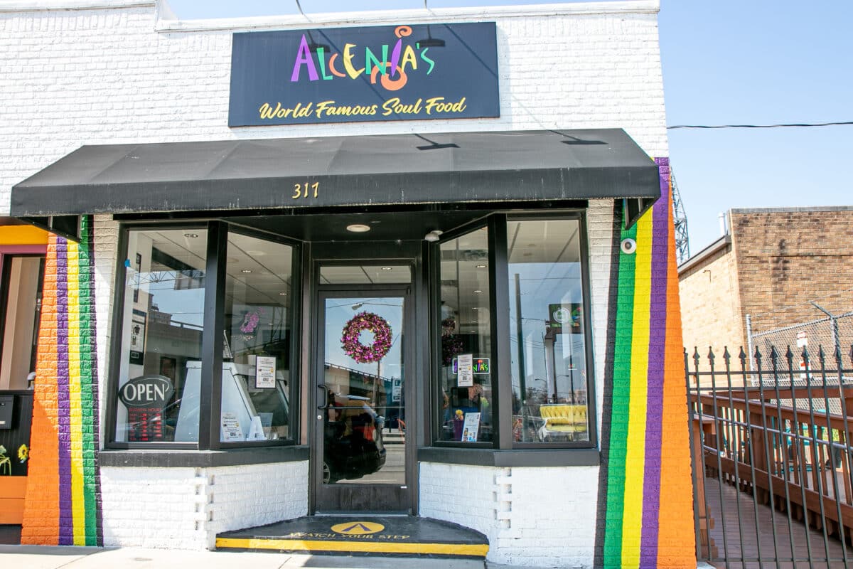 Alcenia's soul food restaurant in Memphis
